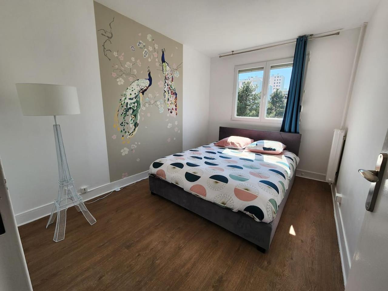 Grand Appartement 3 Chambres Disney - Paris - 82M2 Neuilly-sur-Marne Exteriör bild
