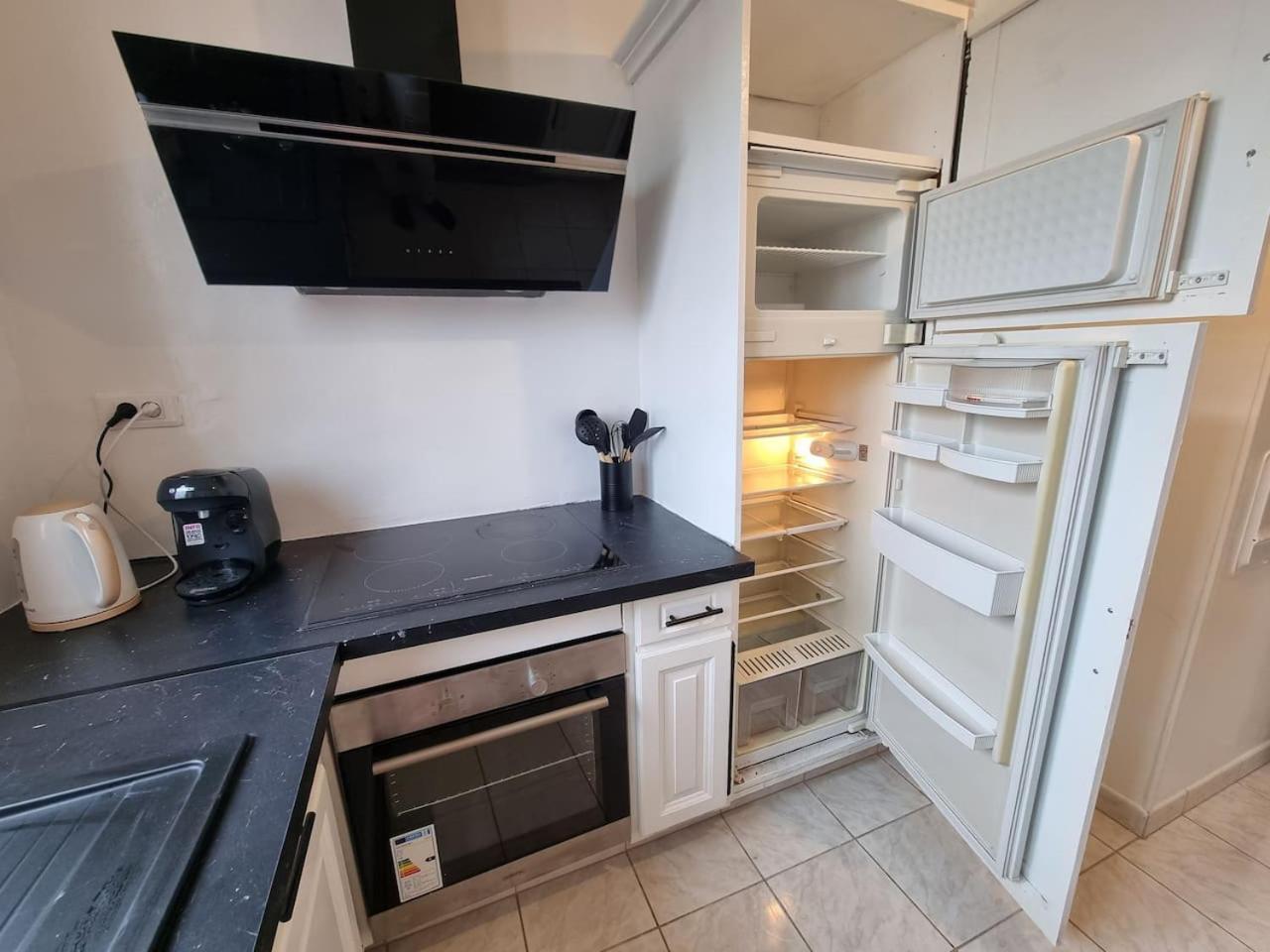 Grand Appartement 3 Chambres Disney - Paris - 82M2 Neuilly-sur-Marne Exteriör bild