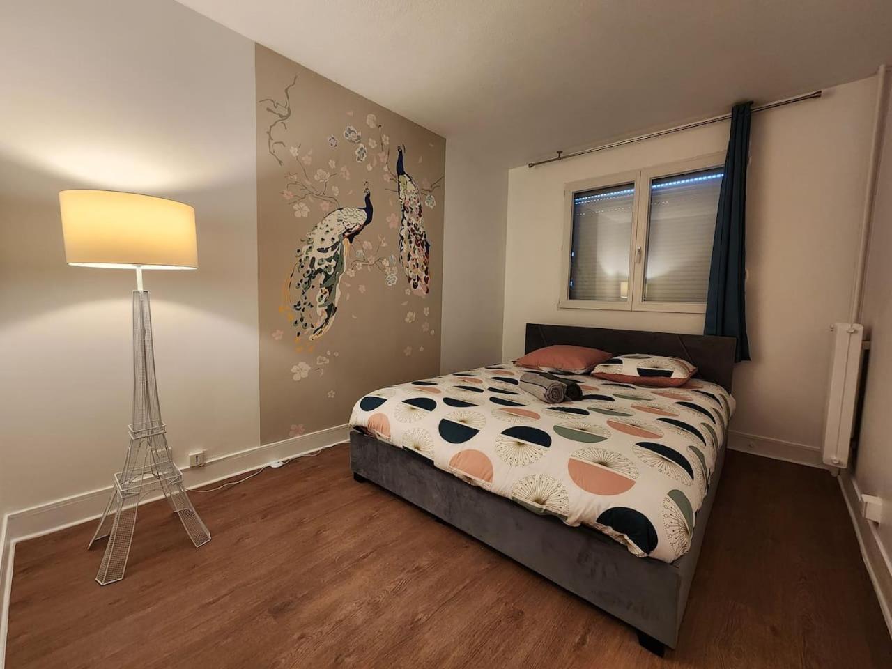 Grand Appartement 3 Chambres Disney - Paris - 82M2 Neuilly-sur-Marne Exteriör bild