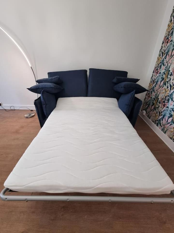 Grand Appartement 3 Chambres Disney - Paris - 82M2 Neuilly-sur-Marne Exteriör bild
