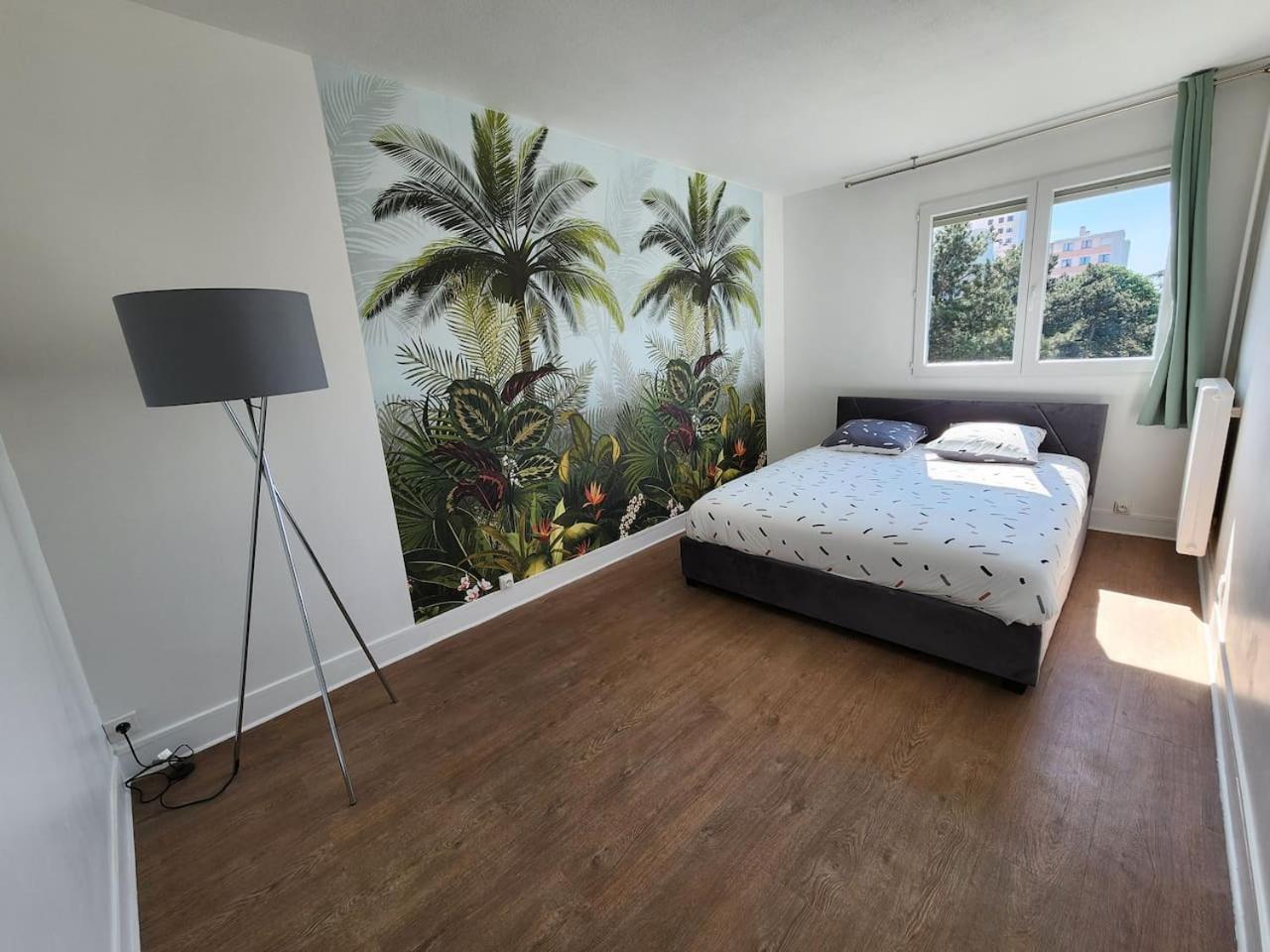 Grand Appartement 3 Chambres Disney - Paris - 82M2 Neuilly-sur-Marne Exteriör bild