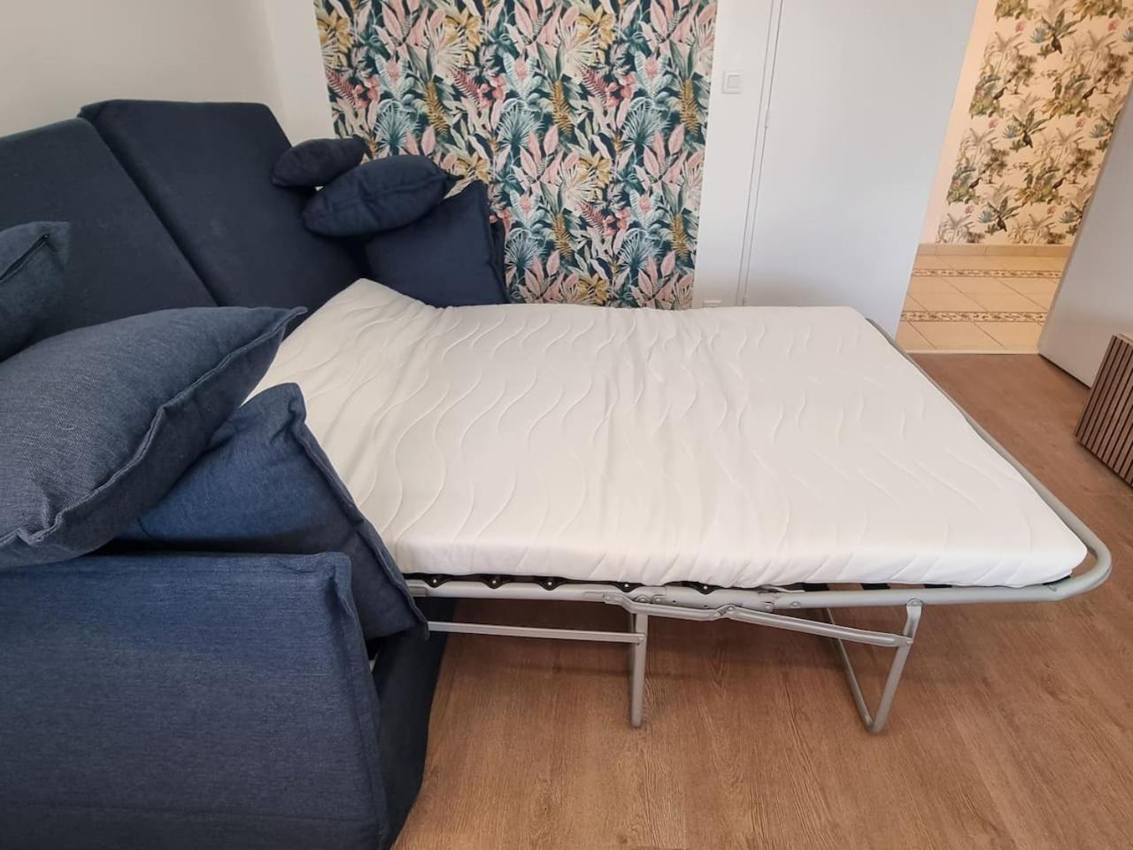 Grand Appartement 3 Chambres Disney - Paris - 82M2 Neuilly-sur-Marne Exteriör bild